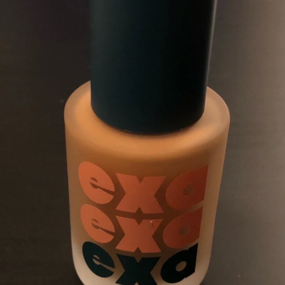 🆕 exa‎ High Fidelity Semi-Satin Foundation Jessica 210